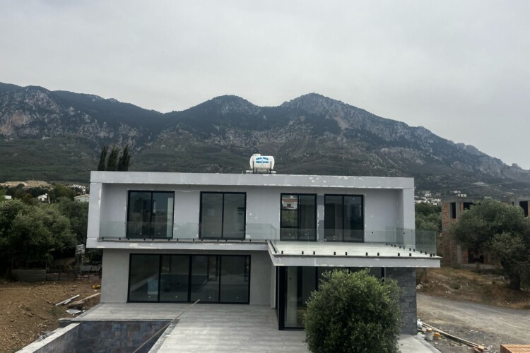 3 bedroom villa in Lapta