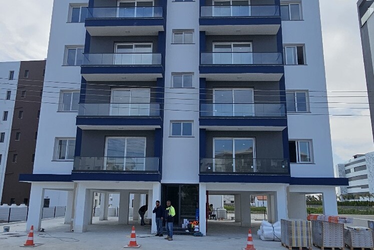 1+1 penthouse near Long Beach