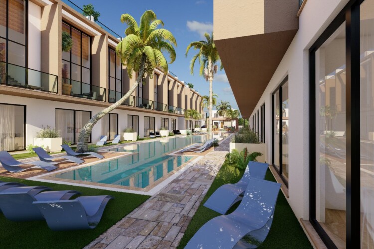 2+1 ground floor apartment in a new complex in Iskele