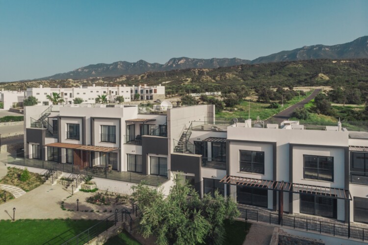 2 bedroom penthouse in Esentepe